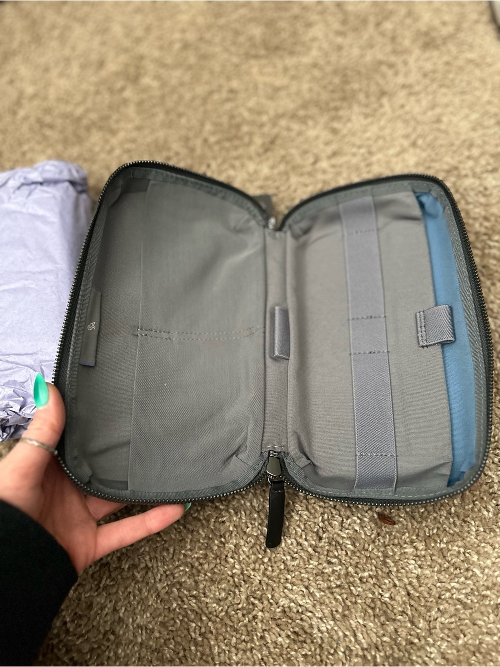 Bellroy Tech Kit - Picture 4 of 5